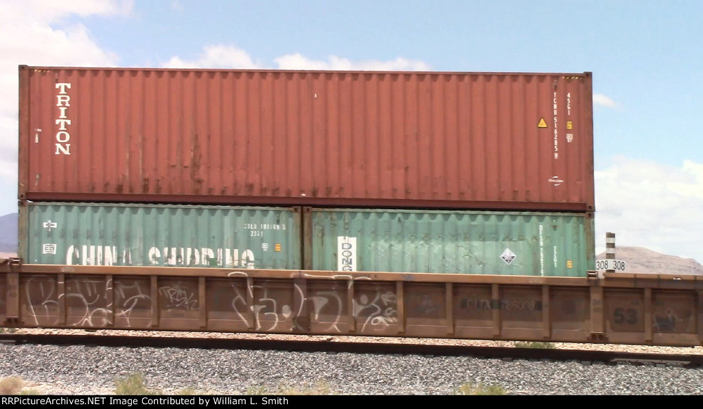 EB Priority Container Frt @ Erie -50